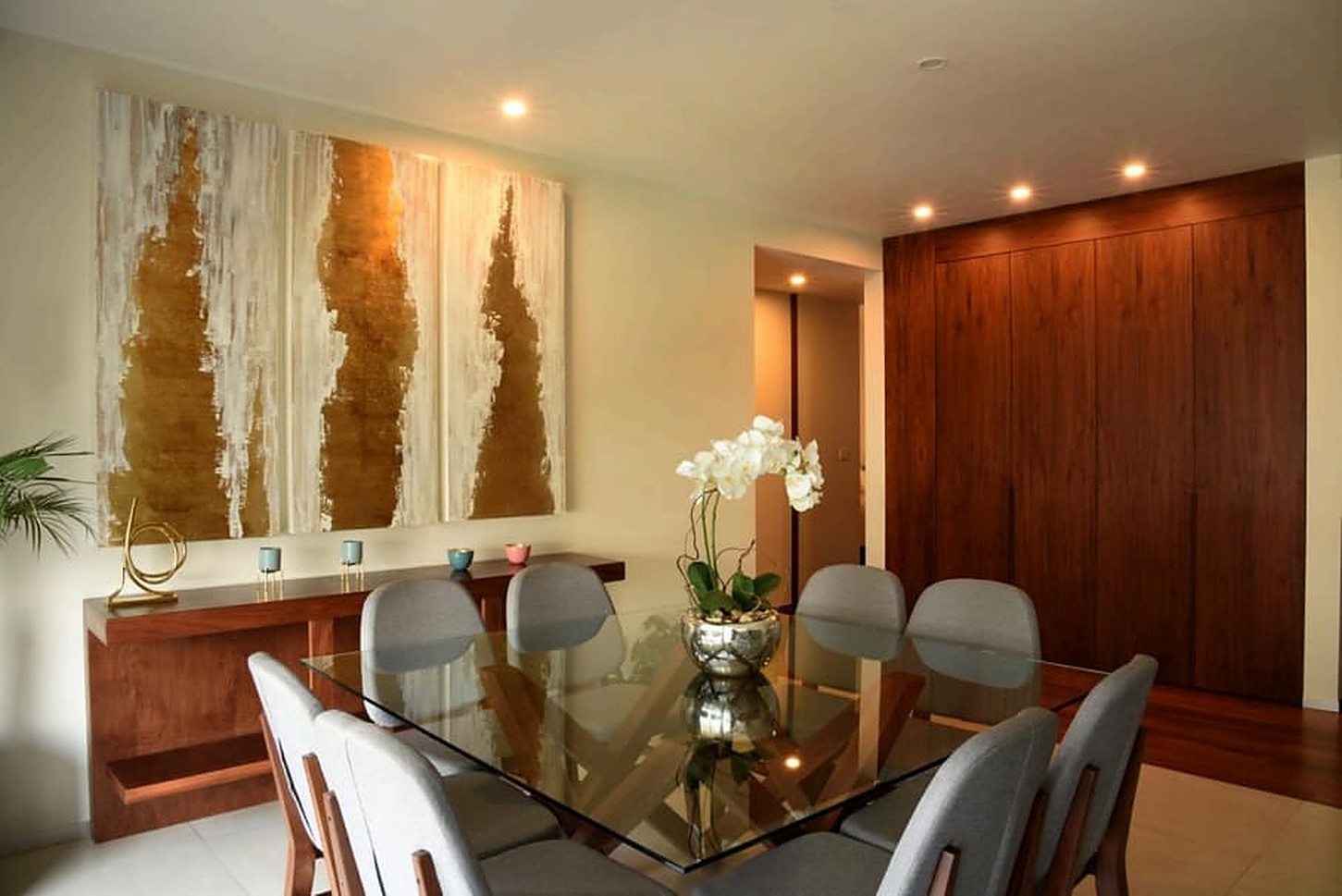 Comedor — acabados CUMISA